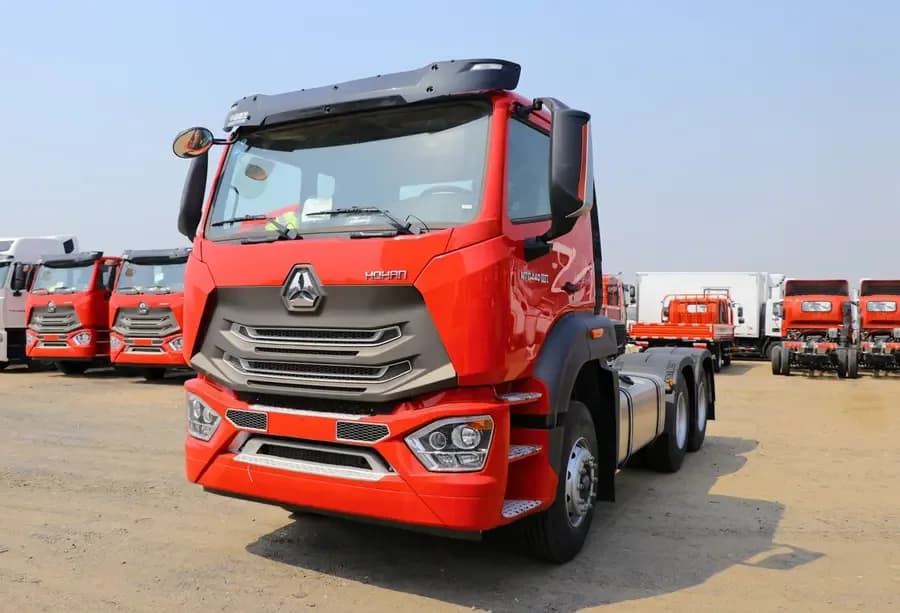 HOWO 6×4 Tractor Truck 440 (MC11)